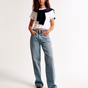 Abercrombie & Fitch Mid Rise Slouchy Jean